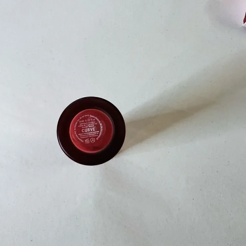 Glossier G Suit Soft Touch Matte Liquid Lip Cream Curve Dusty Peach NIB